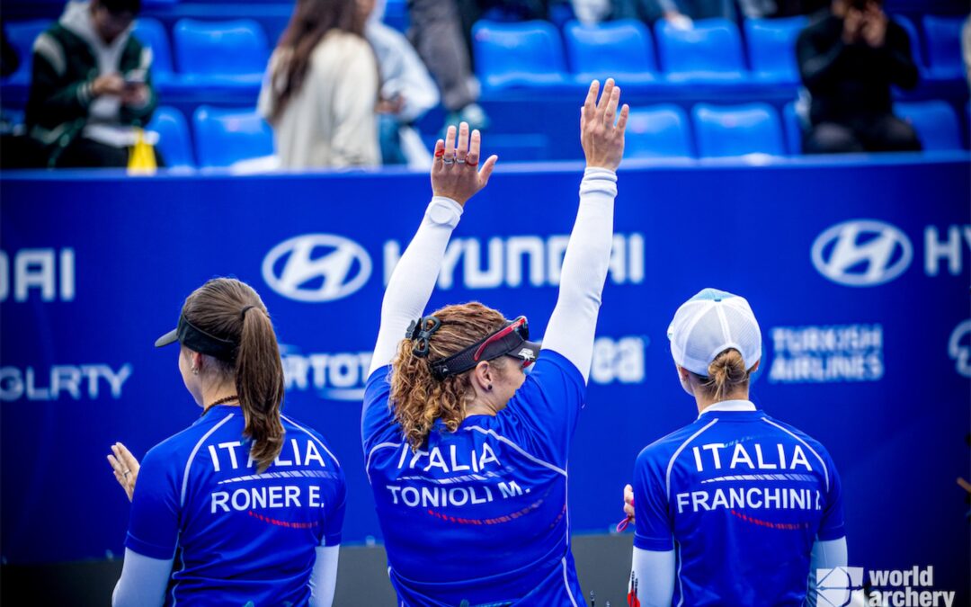 Argento per le azzurre compound