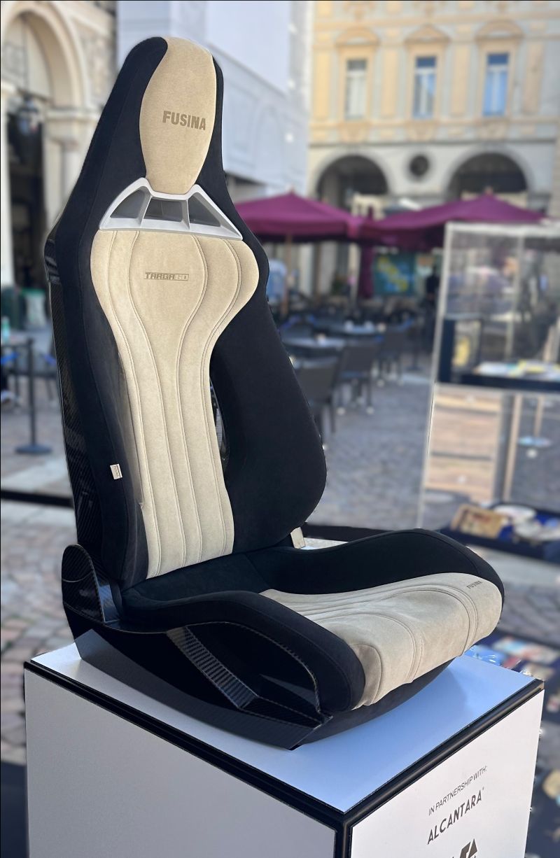 TARGA-60: il nuovo sedile Luxury di FUSINA® realizzato in Alcantara