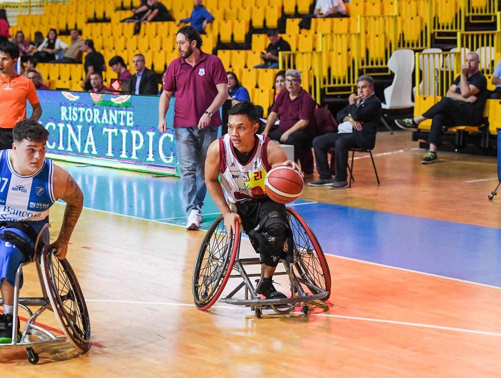 BASKET IN CARROZZINA: COLPO REGGIO