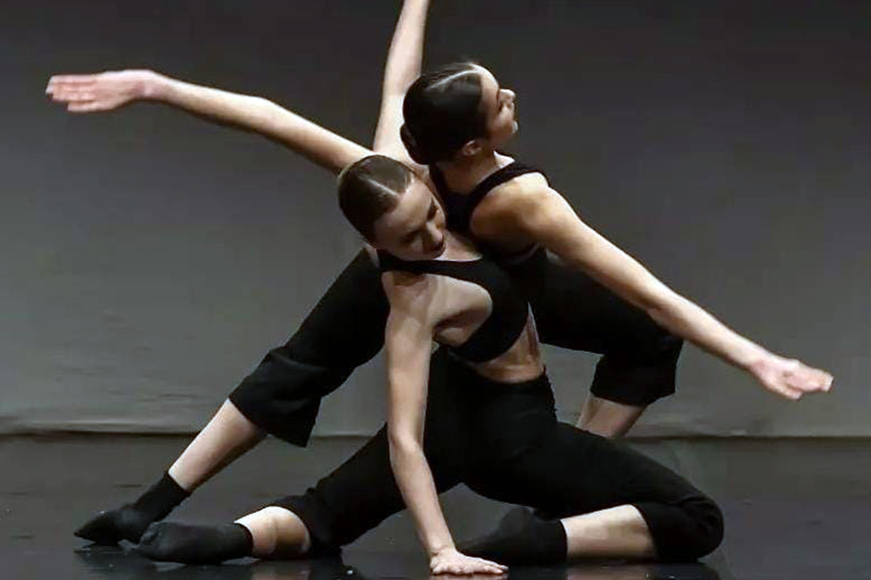 Due danzatrici casentinesi alla Ballet Staatstheather Augsburg